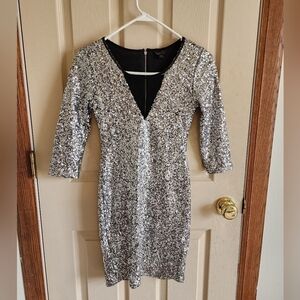 Guess Sequins dress size xs